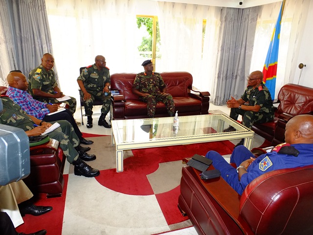Nord-Kivu : La toute première  rencontre du Gouverneur Militaire Constant Ndima  et le Commandant de contingent Kenyan de  CEACE  tourne autour de leur rôle à jouer