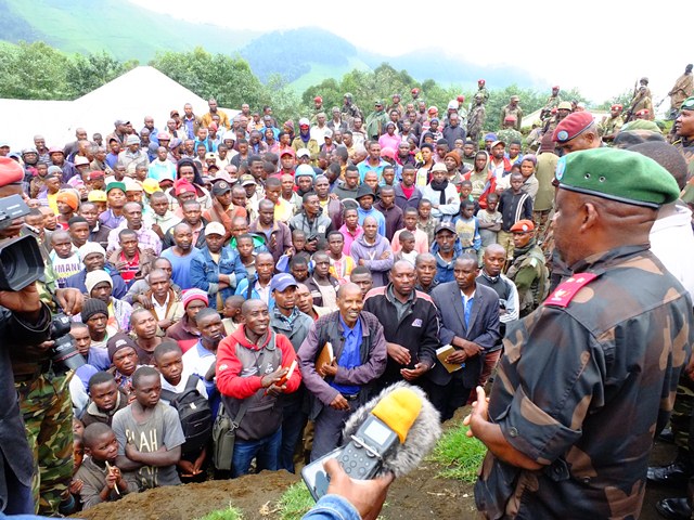 Reprise de Mushake au Nord –Kivu  par les FARDC : Le Gouverneur Militaire  Peter Cirimwami,  sur le  terrain  pour affermir nos forces  et compatir avec sa population